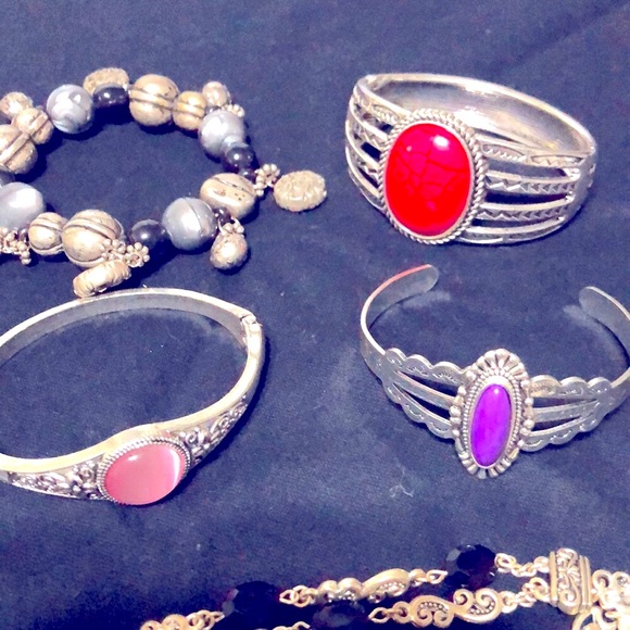 8 VARIOUS BRACELETS - Picture 4 of 4